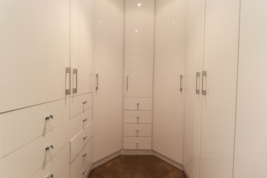 4 Bedroom Property for Sale in Heuwelsig Free State